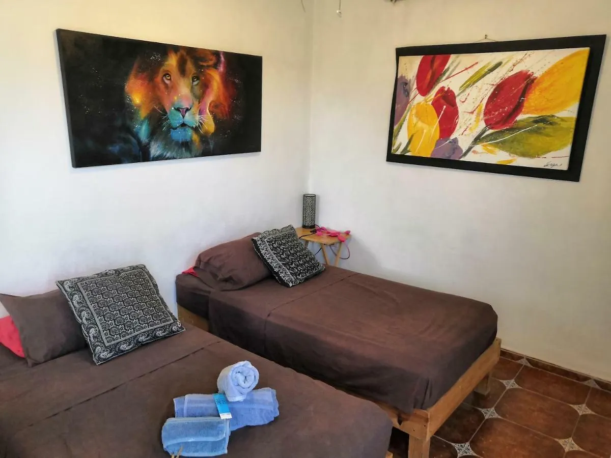 ホームステイ Casa Kini Cancunアパートメント メキシコ