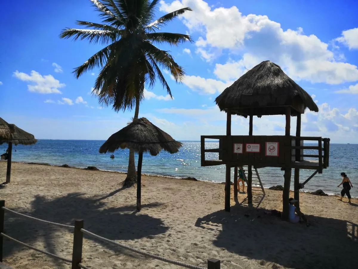 ホームステイ Casa Kini Cancunアパートメント